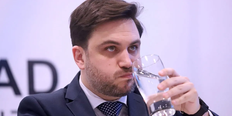 Interna en LLA porteño: impugnaron la intención de Marra de volver a ser jefe de bloque