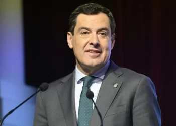 Juanma Moreno, sobre el bullying en Andalucía: «Humillar, agredir o intimidar no son cosas de niños»>