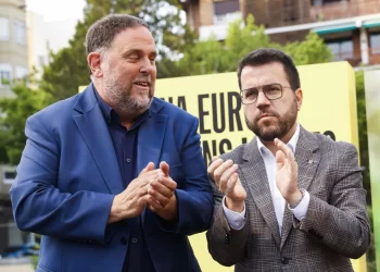 Junqueras se prepara para hacerse un Sánchez: en coche y sin sueldo para «volver»>