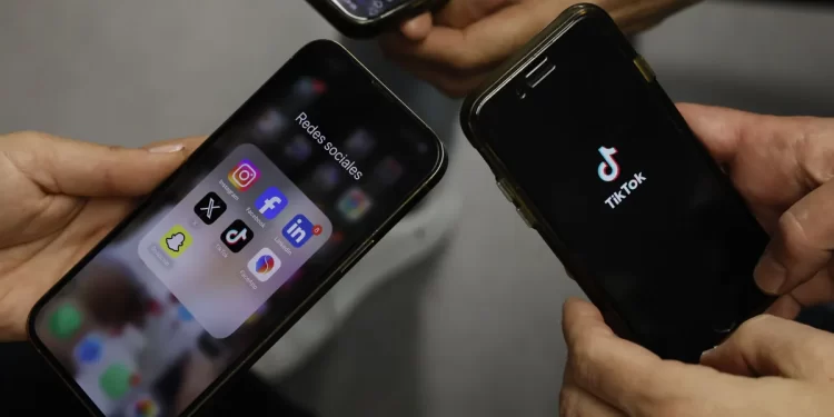 Juzgan a un chico de 19 años acusado de abusar sexualmente de una niña mientras jugaban al rol>