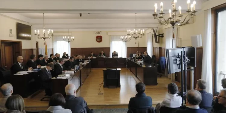 La empresa satélite de la UGT para los cursos de formación atribuye el sobrepago de 2,7 millones a préstamos del sindicato «por falta de liquidez»>