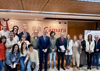 La FAPE llama a «terminar» con la «crispación» y «los ataques a la prensa»>