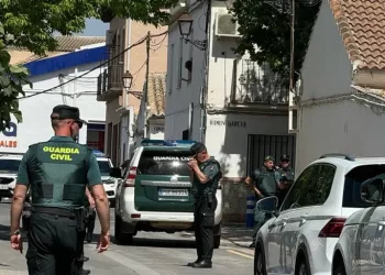 La Guardia Civil detiene al ‘Chumbo’, que estaba siendo buscado tras atrincherarse en una vivienda en Campillos>
