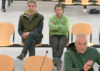 Los etarras del comando Totto reconocen la bomba fallida de Navarra y dejan a Txapote visto para sentencia>