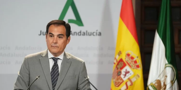 Los ex altos cargos andaluces tendrán que recibir autorización para contratar por el sector privado>