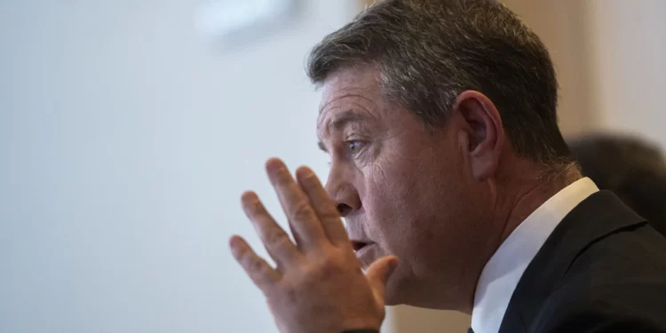 Page respeta y entiende a Lambán tras el expediente del PSOE por no votar la amnistía: «No es perdón, es amnesia»>