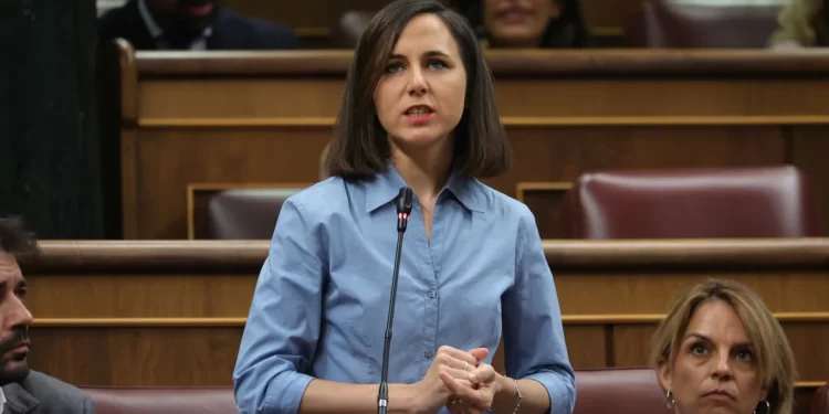 Pedro Sánchez evita acusar de genocidio a Israel, como hacen Sumar y varias de sus ministras>