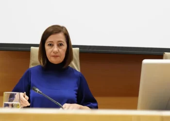 Un juzgado de Palma eleva a la Fiscalía Europea la reclamación de Prohens sobre las mascarillas de Armengol>