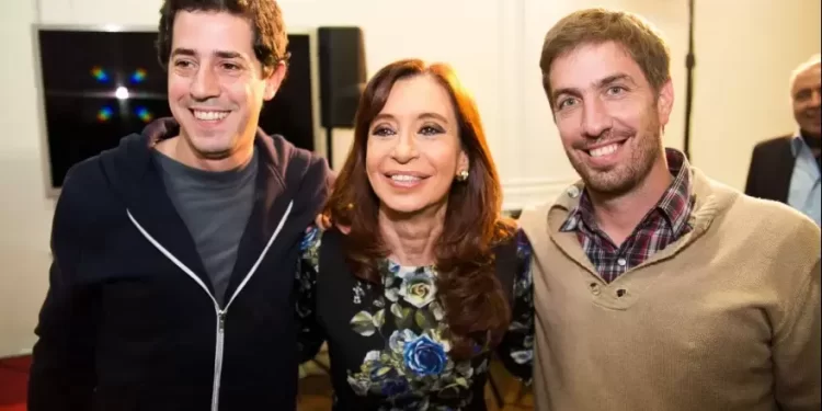 Juan Ustarroz, primo de Wado de Pedro, utiliza ex-camión del gobierno nacional para almacenar electrodomésticos