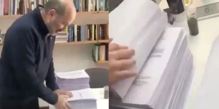 Sale la ley, entra Sturzenegger y mejor que no haya choque de planetas