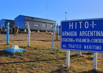 Polemica fronteriza con Chile por una base de la Armada Argentina que avanza sobre territorio chileno