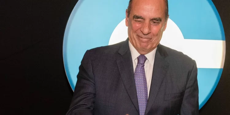 Francos sumó a otros tres gobernadores a los acuerdos para finalizar obras públicas