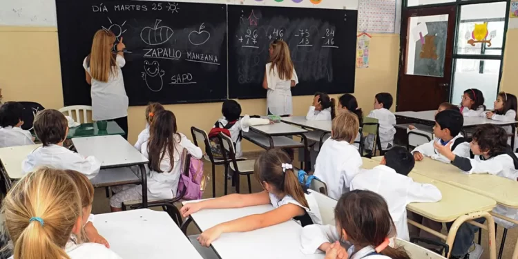 Aseguran que la restitución del Fondo de Incentivo Docente tendra un impacto fiscal de más de un billón de pesos