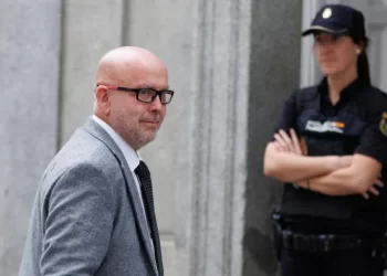 Boye, tras la decisión de Aguirre: «Los psicotrópicos son peligrosos, porque permiten que se produzcan delirios»>