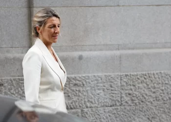 Díaz condena a Sumar a la disolución y abre una grieta al Gobierno>