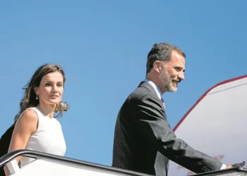 Exteriores culpa a la Zarzuela de falta de coordinación para no acompañar al Rey en su gira por los países Bálticos>