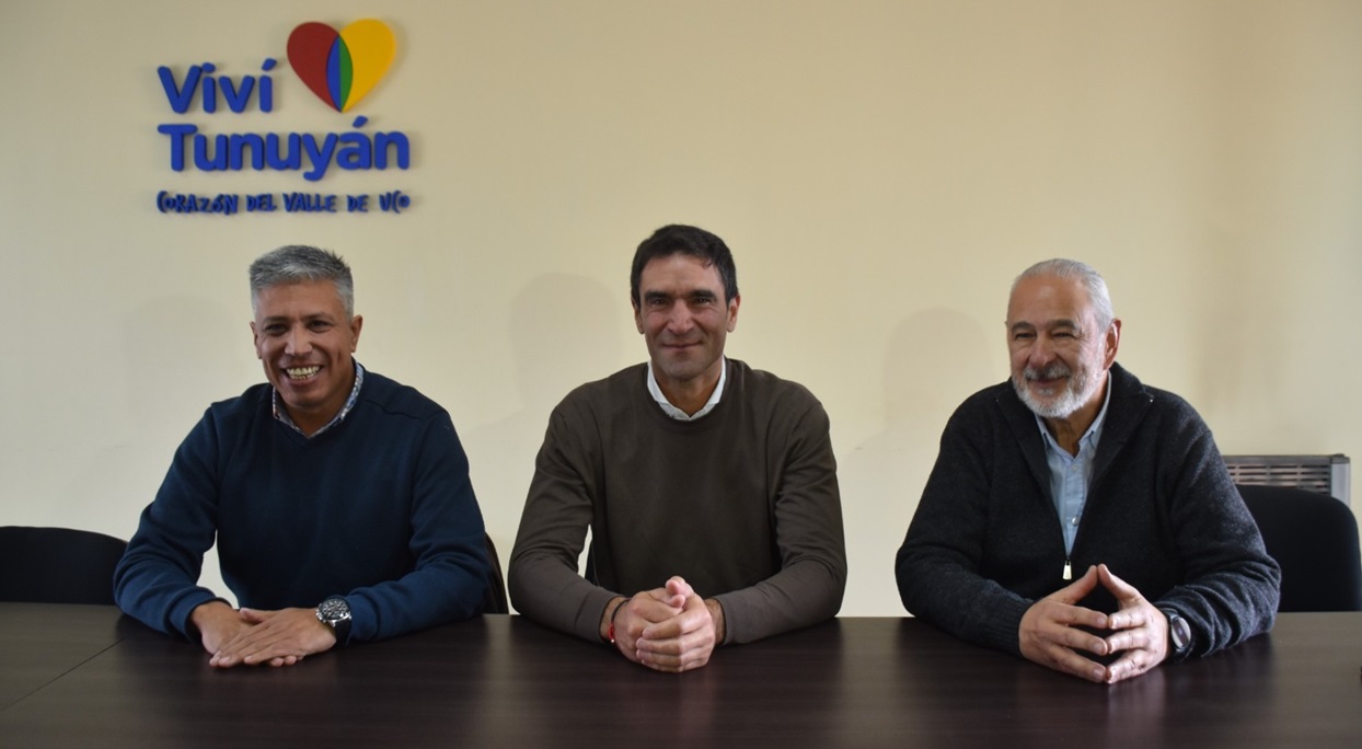 Intendentes del Valle de Uco se reunieron en Tunuyán para acordar proyectos estratégicos con Fondos de Portezuelo del Viento