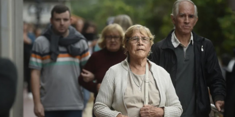 Jubilados: la drástica decisión del Gobierno que afectará los haberes