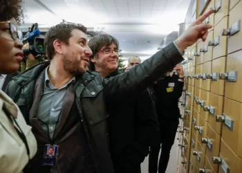 La Junta Electoral solo reconocerá al prófugo Toni Comín si acata la Constitución en España>