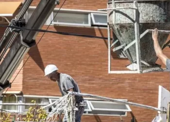 Los accidentes laborales se reducen en Andalucía casi un 20% respecto a 2023>