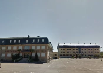 Los primeros migrantes llegan a Villaquilambre un día antes de lo previsto>