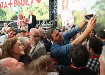 Más que fango, pecina>