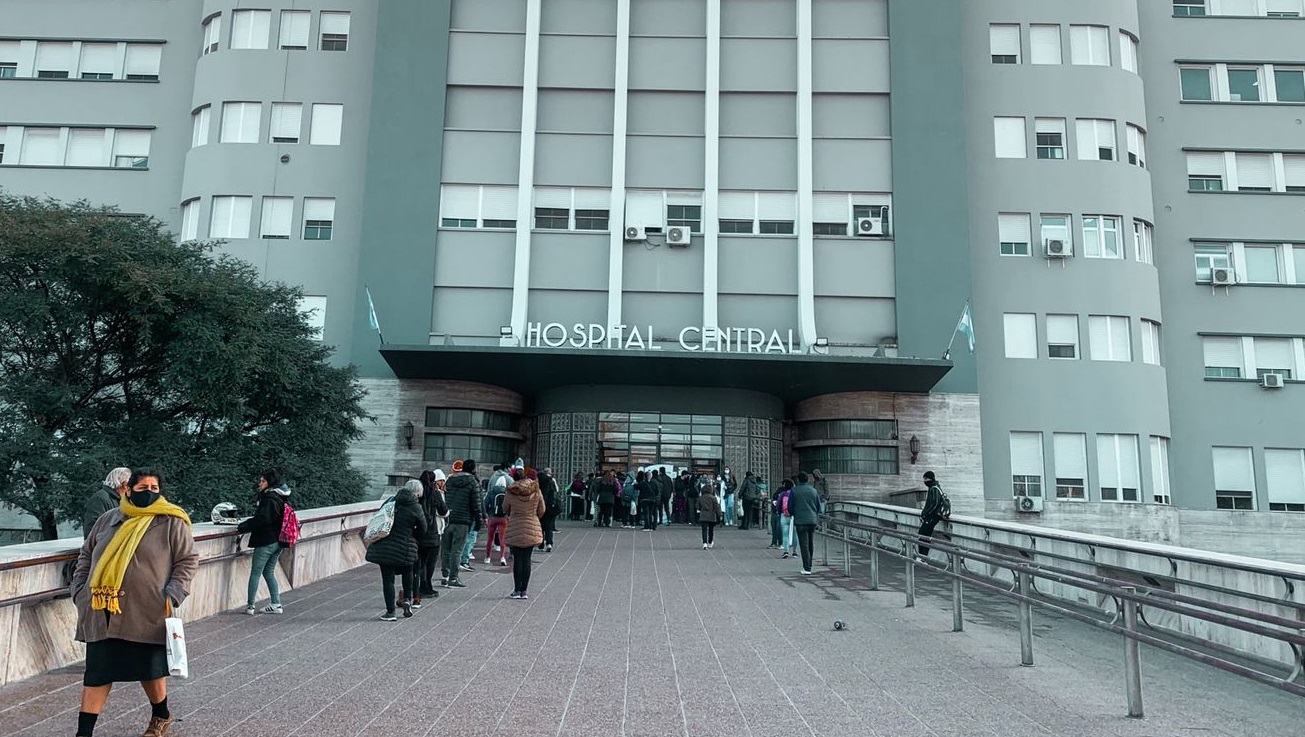 Montero: “En Mendoza, la demanda de Salud aumentó en el sector público un 15%, por la gente que viene del sector privado”