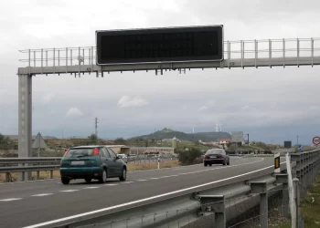 Muere un joven de 25 años tras ser atropellado de madrugada en la A-62 en Dueñas (Palencia)>
