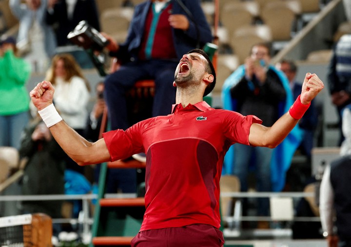 La descarga de Djokovic después de ganarle un partido histórico a Musetti. (REUTERS)