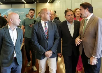 Suárez-Quiñones eleva a dos millones para el pago del alquiler a personas «en riesgo de sinhogarismo»>