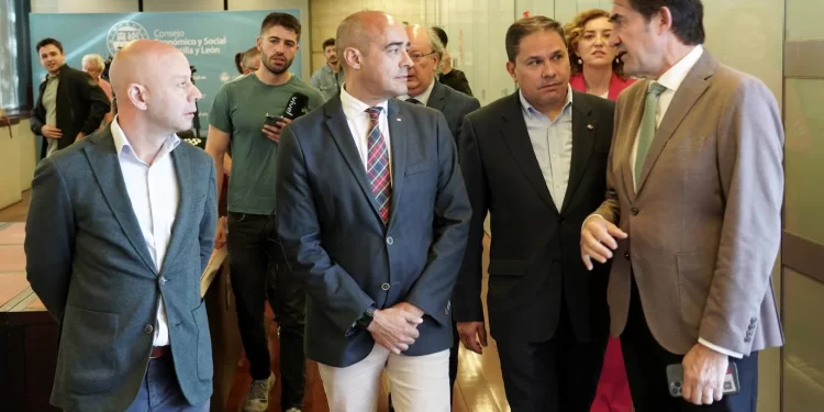 Suárez-Quiñones eleva a dos millones para el pago del alquiler a personas «en riesgo de sinhogarismo»>