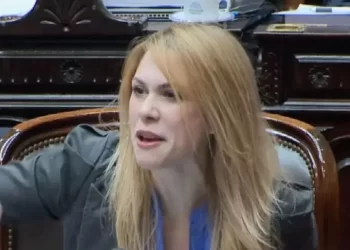 Lemoine despotricó contra Arrieta: “La diputada del patito está desequilibrada mentalmente”