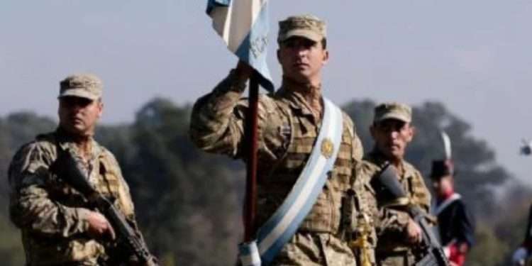 Militares argentinos y de Estados Unidos debatirán sobre ciberdefensa en Chile