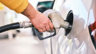 Aumentan la nafta y el gasoil: el Gobierno subió los precios de los biocombustibles para corte, ¿qué significa?