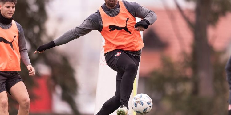 Ávalos y el partido ante River: “Si estamos enfocados podemos lastimar”