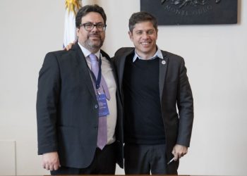 Curioso: Kicillof busca mostrar más estado en su gestión pero no puede pagar subsidios al transporte.