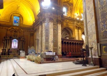 La historia de la construcción accidentada de la primera iglesia católica de Argentina, donde ofició misa el Papa Francisco