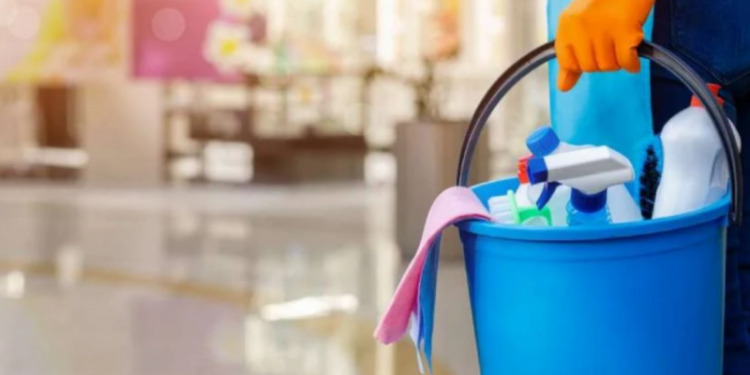 Nuevo aumento a empleadas domésticas: el Gobierno oficializó la próxima suba, ¿cuánto cobro en septiembre?