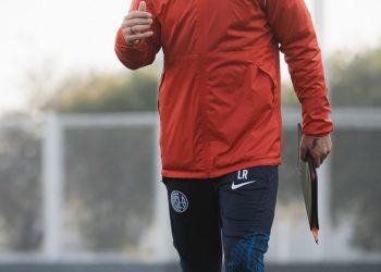 Romagnoli tiene altas y bajas para el duelo con Platense