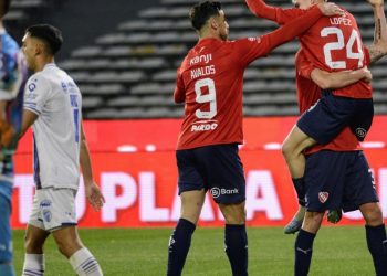 Santi López: del polémico posteo post clásico con Racing a su gol en Copa Argentina