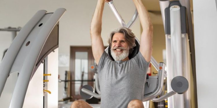 Slow training: cómo es el método de entrenamiento ideal para ganar músculo a los 50 años sin lesionarte