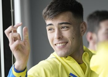 Tras el mensaje de Román, Anselmino no será citado por Mascherano: estará para la Copa Argentina