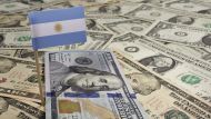 Baja del Impuesto PAIS: Caputo busca matar la inflación y dar una señal a empresas y consumidores