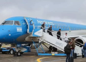 Quién es el empresario enemigo de las low cost que se puede quedar con Aerolíneas