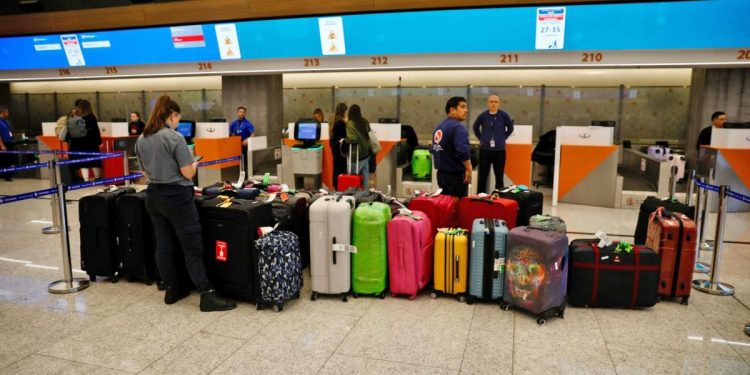 Los estatales se suman al conflicto aeronáutico y anuncian un paro en todos los aeropuertos que podría afectar vuelos