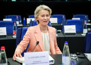 Von der Leyen nombra a Teresa Ribera como vicepresidenta ejecutiva y comisaria de Transición Limpia y Competencia