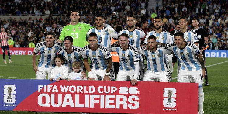 A defender el invicto: los números de la Scaloneta en el Monumental