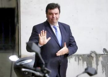 Lobby: Ariel Lijo ordenó a la RAE eliminar de su diccionario una acepción discriminatoria de la palabra judío