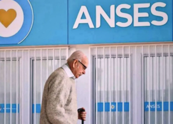 Atención jubilados y pensionados ANSES: el Gobierno dio la peor noticia sobre el pago de septiembre, ¿qué cambia?
