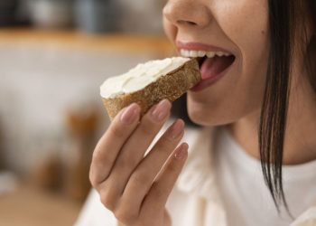 Chau harina: la alternativa natural al pan que podés preparar en tu casa en 5 minutos: es rico en proteínas y tiene mucha fibra